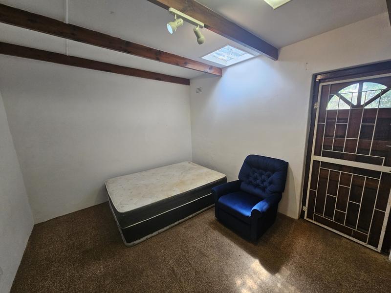 To Let 1 Bedroom Property for Rent in Rondebosch Western Cape